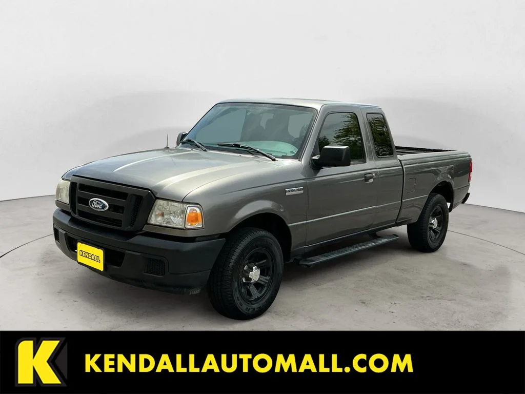 Used 2007 Gray Ford XLT image 1