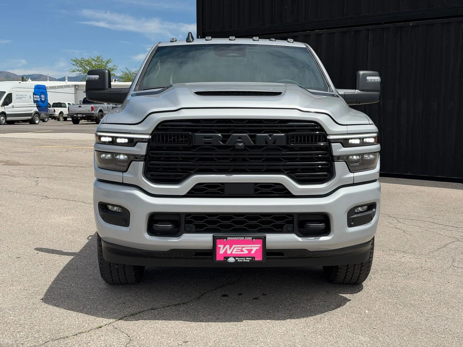 New 2026 Silver-Zynith Exterior Paint RAM Laramie image 2