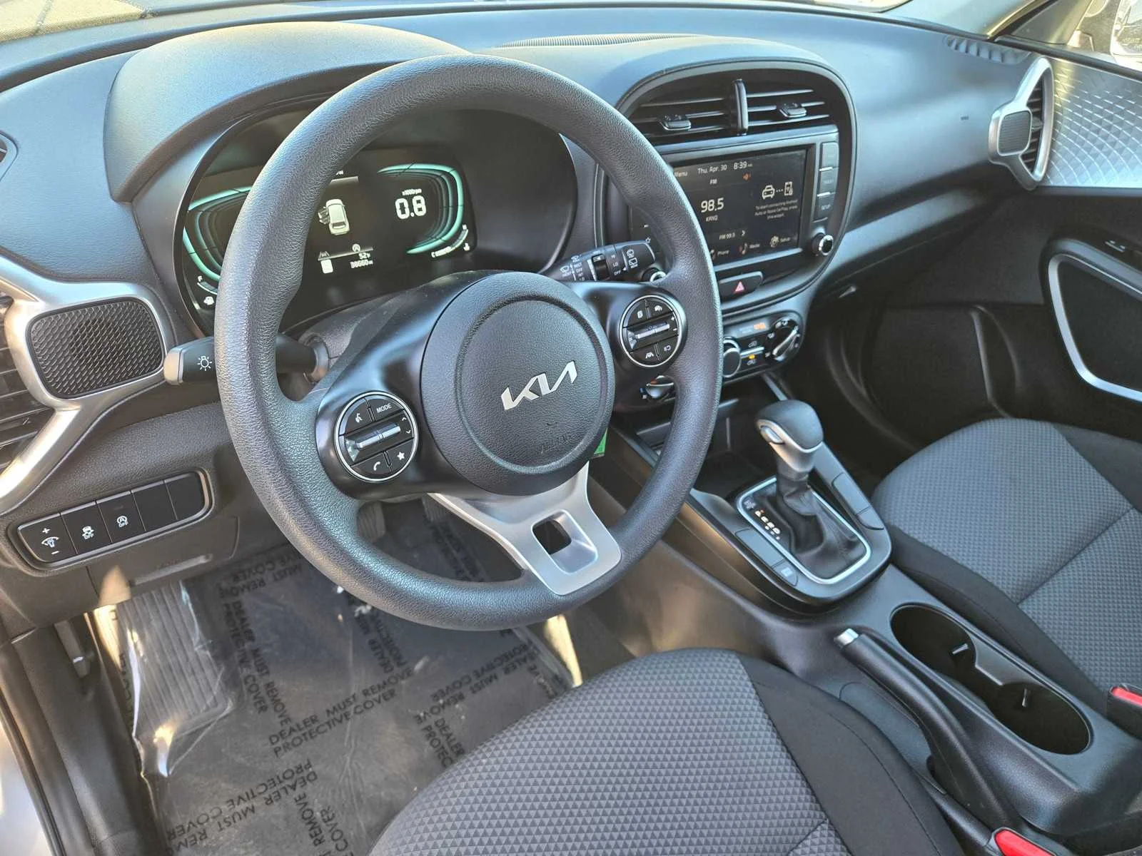 Used 2025  Kia LX image 11