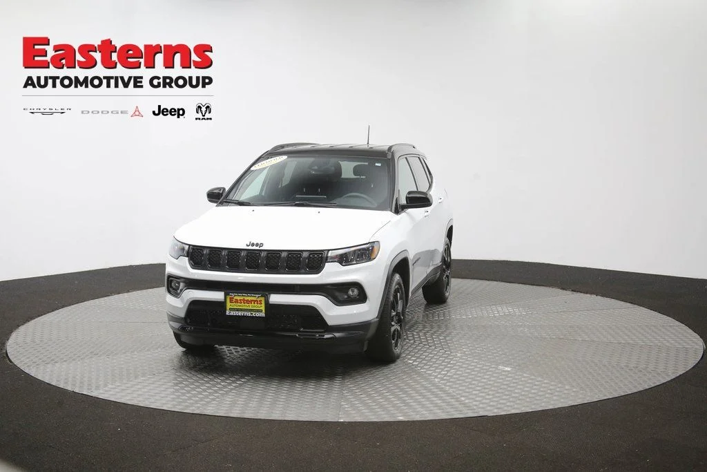 Certified Used 2023 White Jeep Latitude image 57