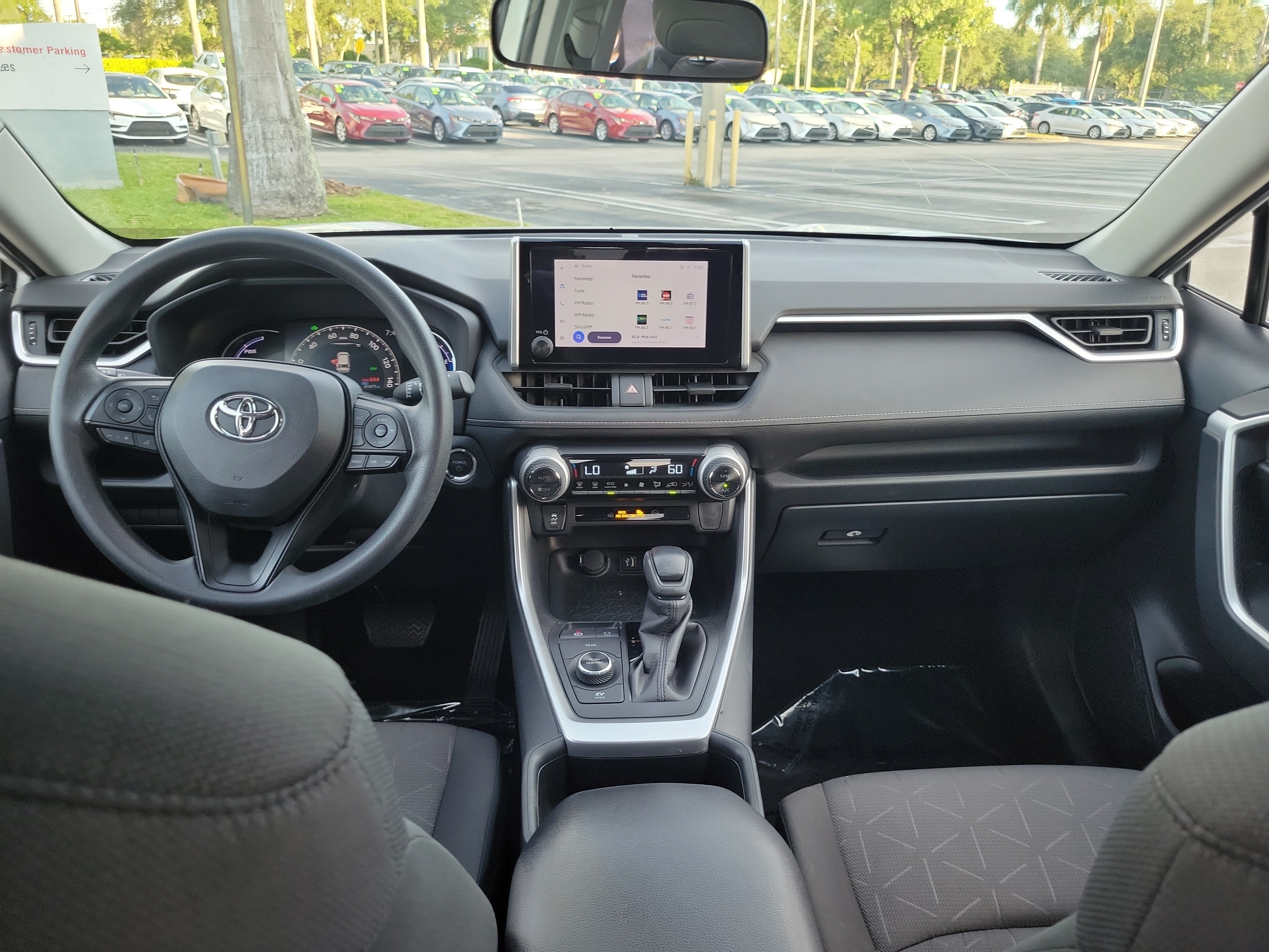 Used 2023 White Toyota Hybrid XLE image 10