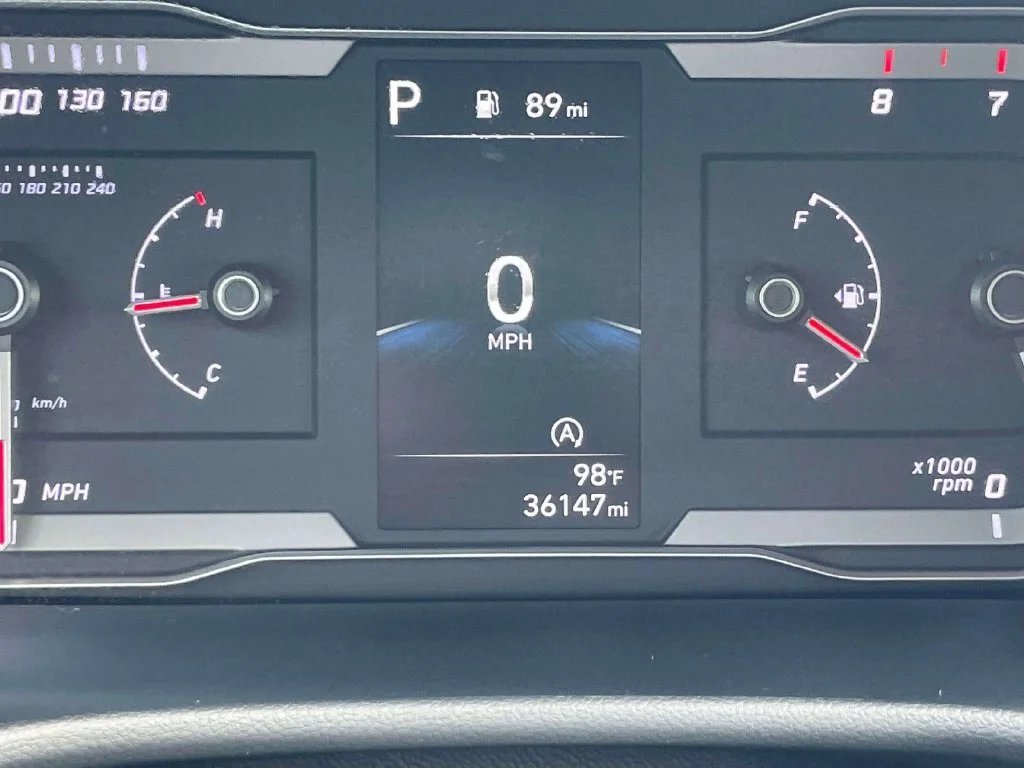 Certified Used 2024 Silver Hyundai SE image 25