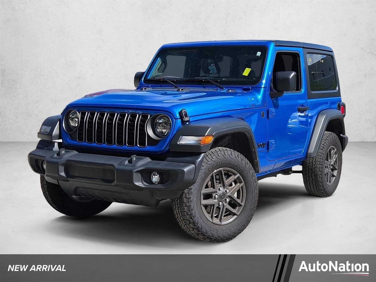 Used 2025 Hydro Blue Pearlcoat Jeep Sport S image 1