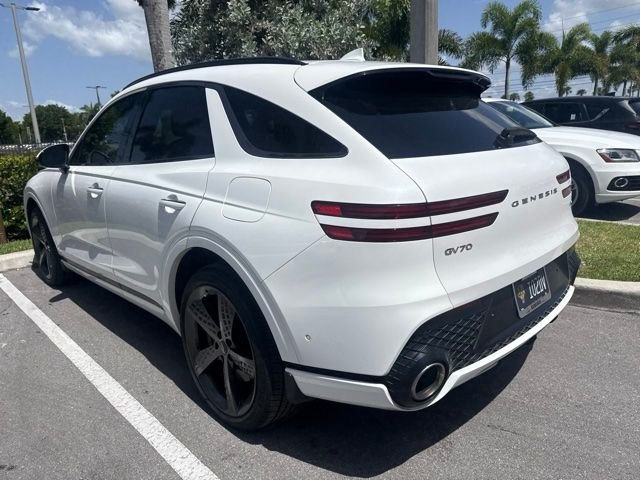 Used 2024 White Genesis 2.5T image 7