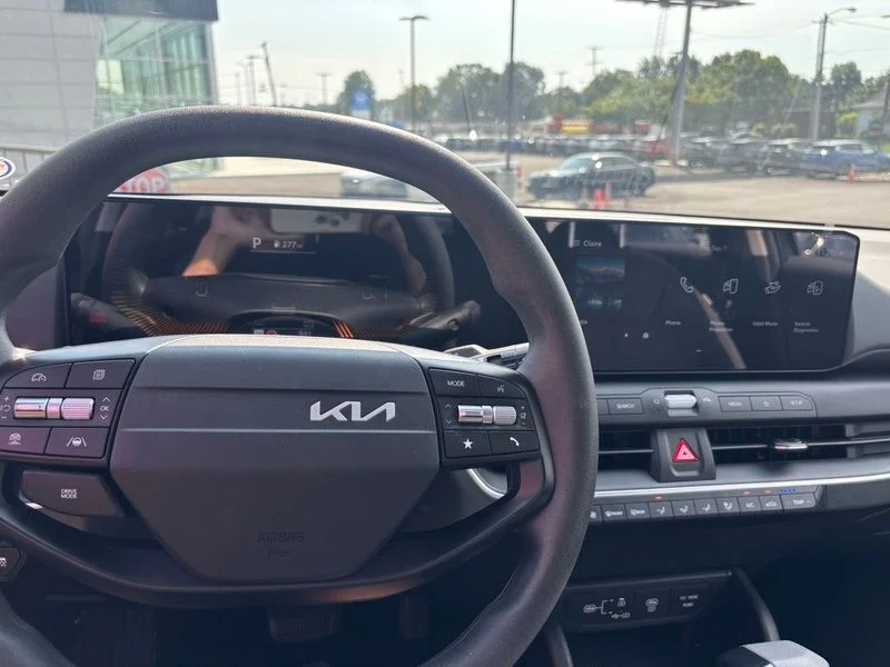 Used 2025 Black Kia LXS image 11
