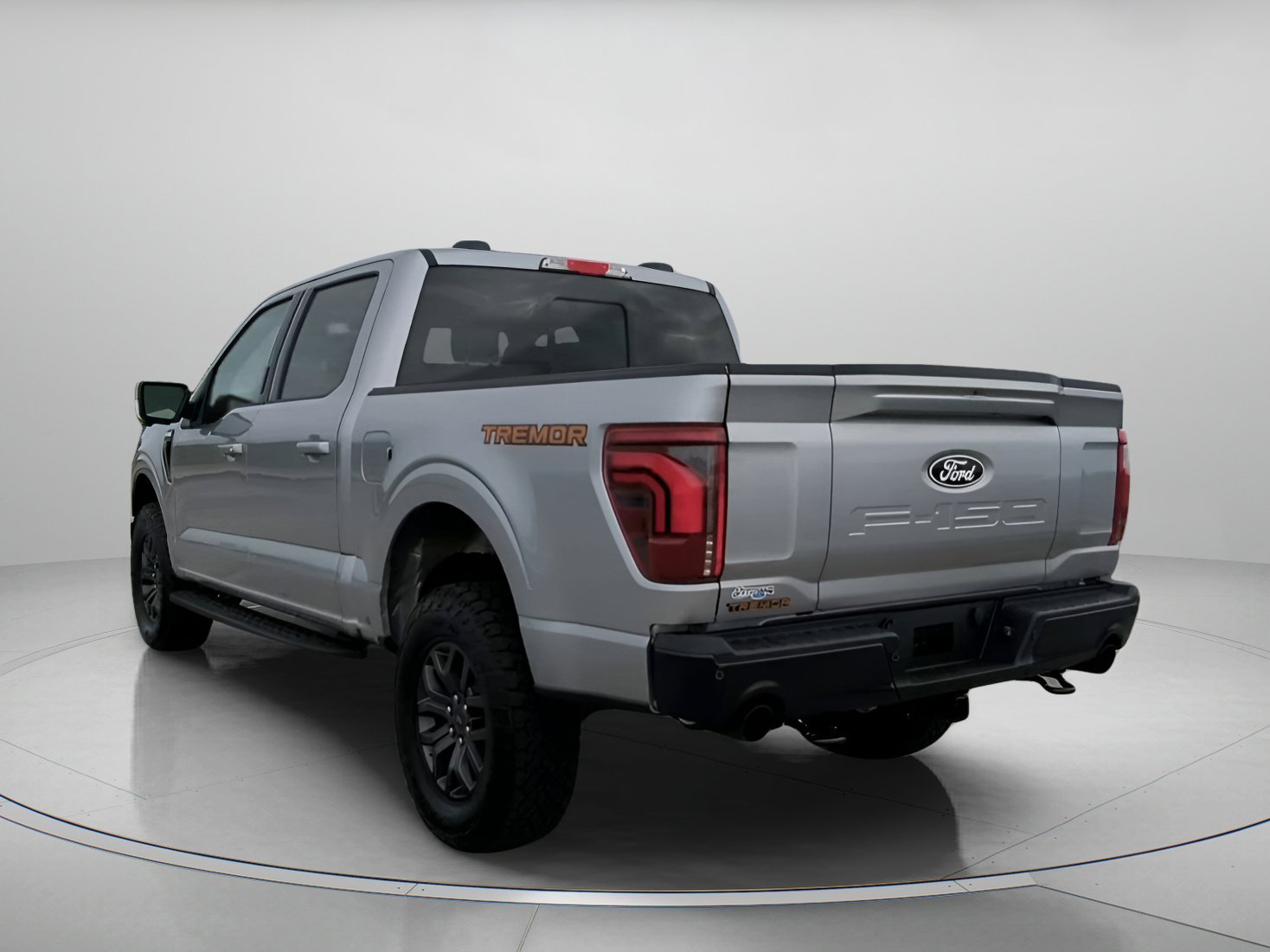 New 2026 Iconic Silver Metallic Ford Tremor® image 18