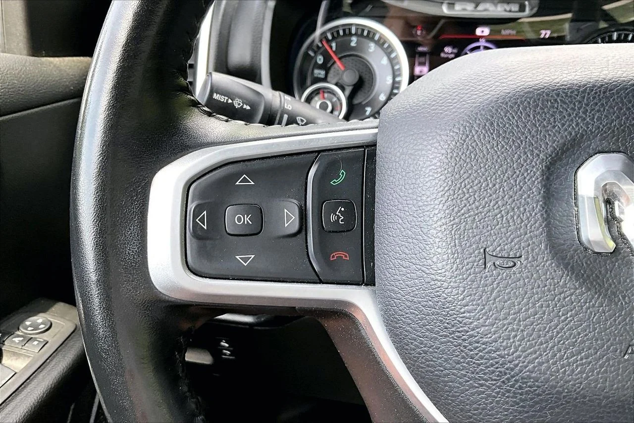Used 2022 Silver Ram Big Horn/Lone Star image 28