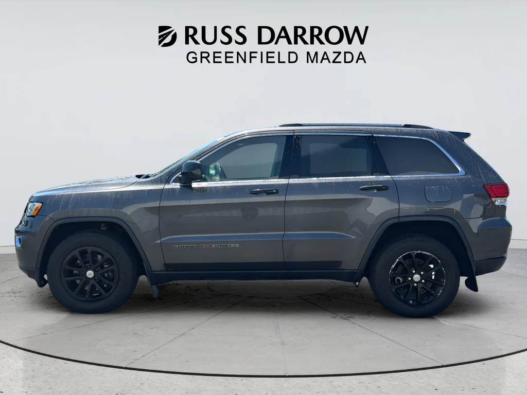 Used 2021 Gray Jeep Laredo X image 2