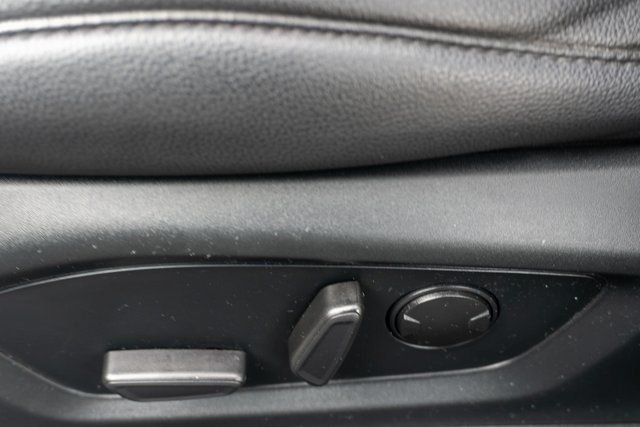 Used 2022 Black Ford ST-Line image 21