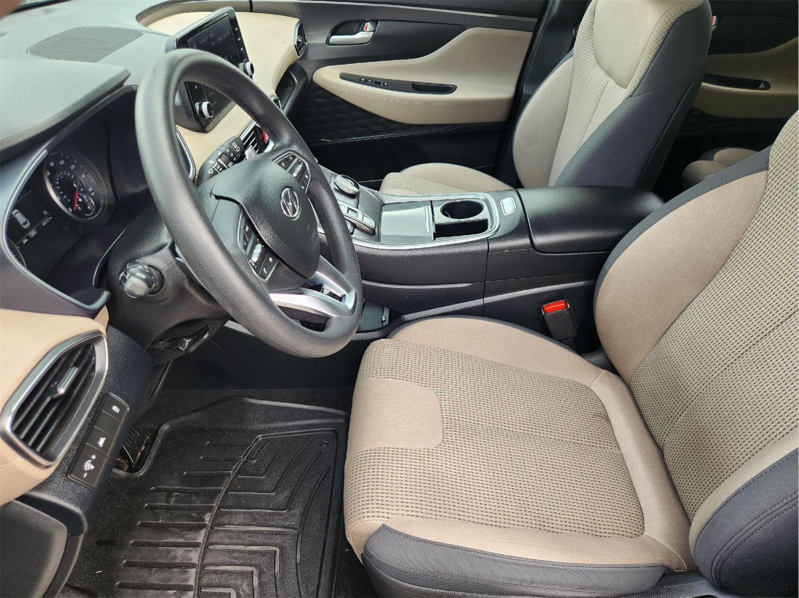 2023 Hyundai Santa Fe SE - Photo 13