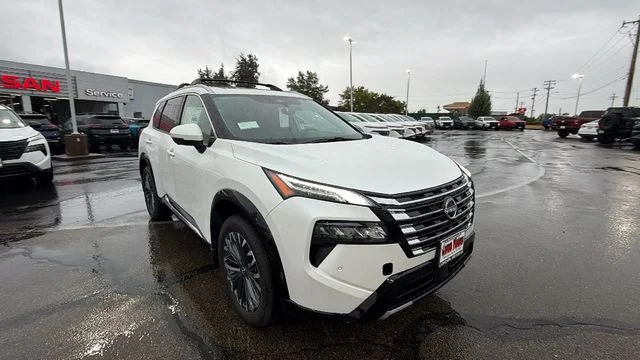 New 2026 Everest White Pearl TriCoat Nissan Platinum image 2