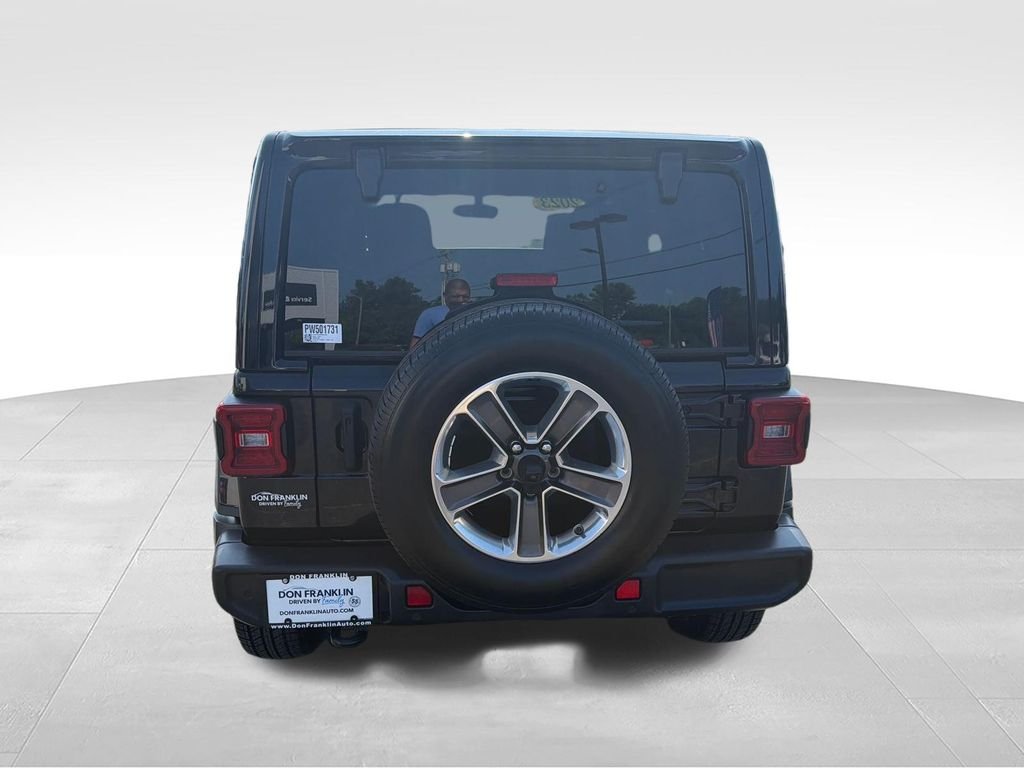 Used 2023 Black Jeep Sahara image 4