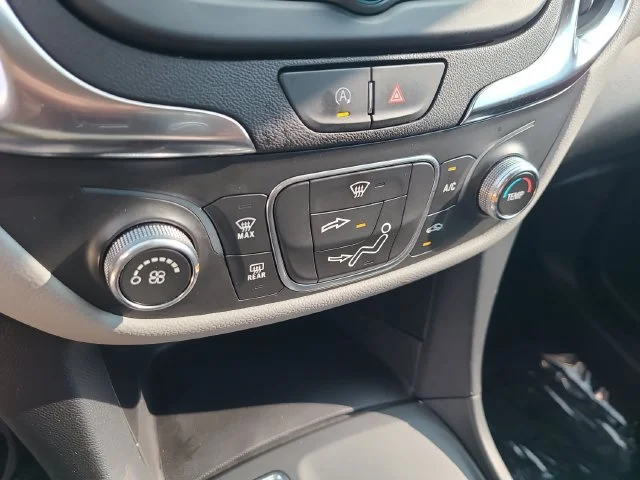 Used 2024 Summit White Chevrolet LS image 31