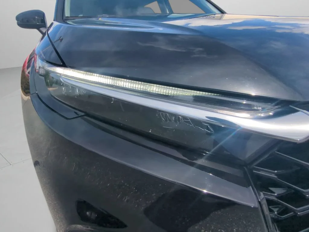 Used 2024 Black Honda EX-L image 25