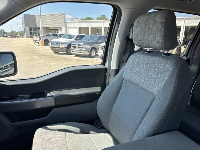 Used 2023 Silver Ford XLT image 41