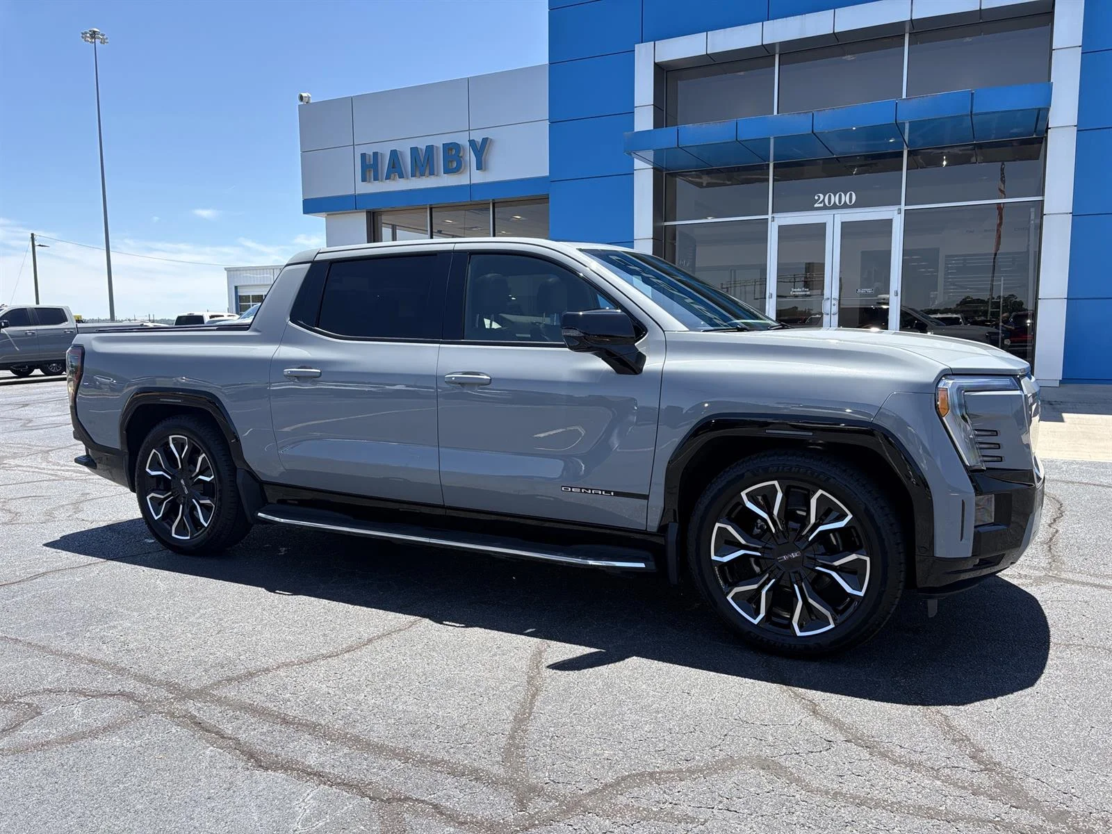 2026 GMC Sierra Denali Max Range Crew Cab e4WD's photo