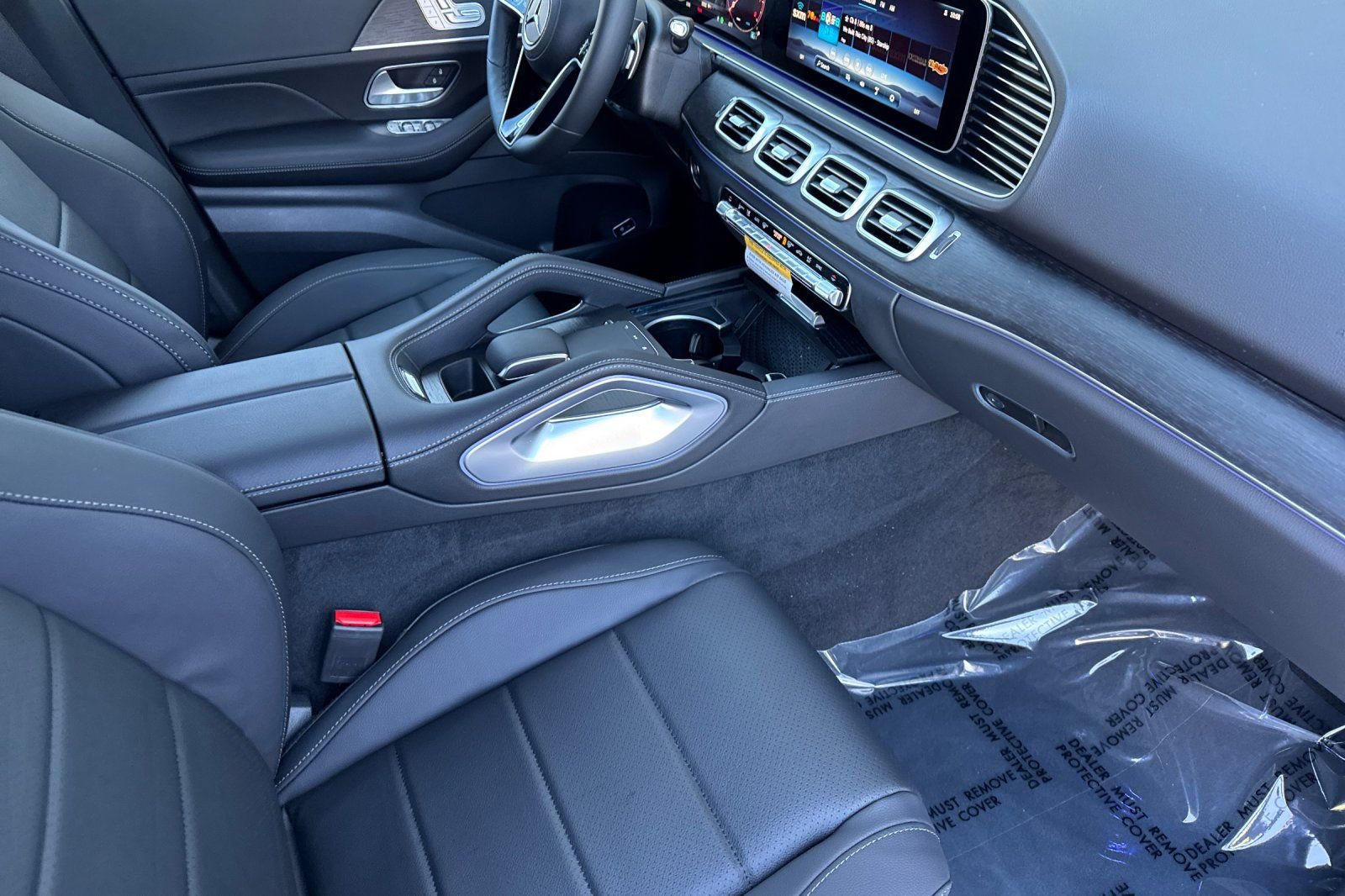 New 2026 Polar White Mercedes-Benz GLE 450 image 9