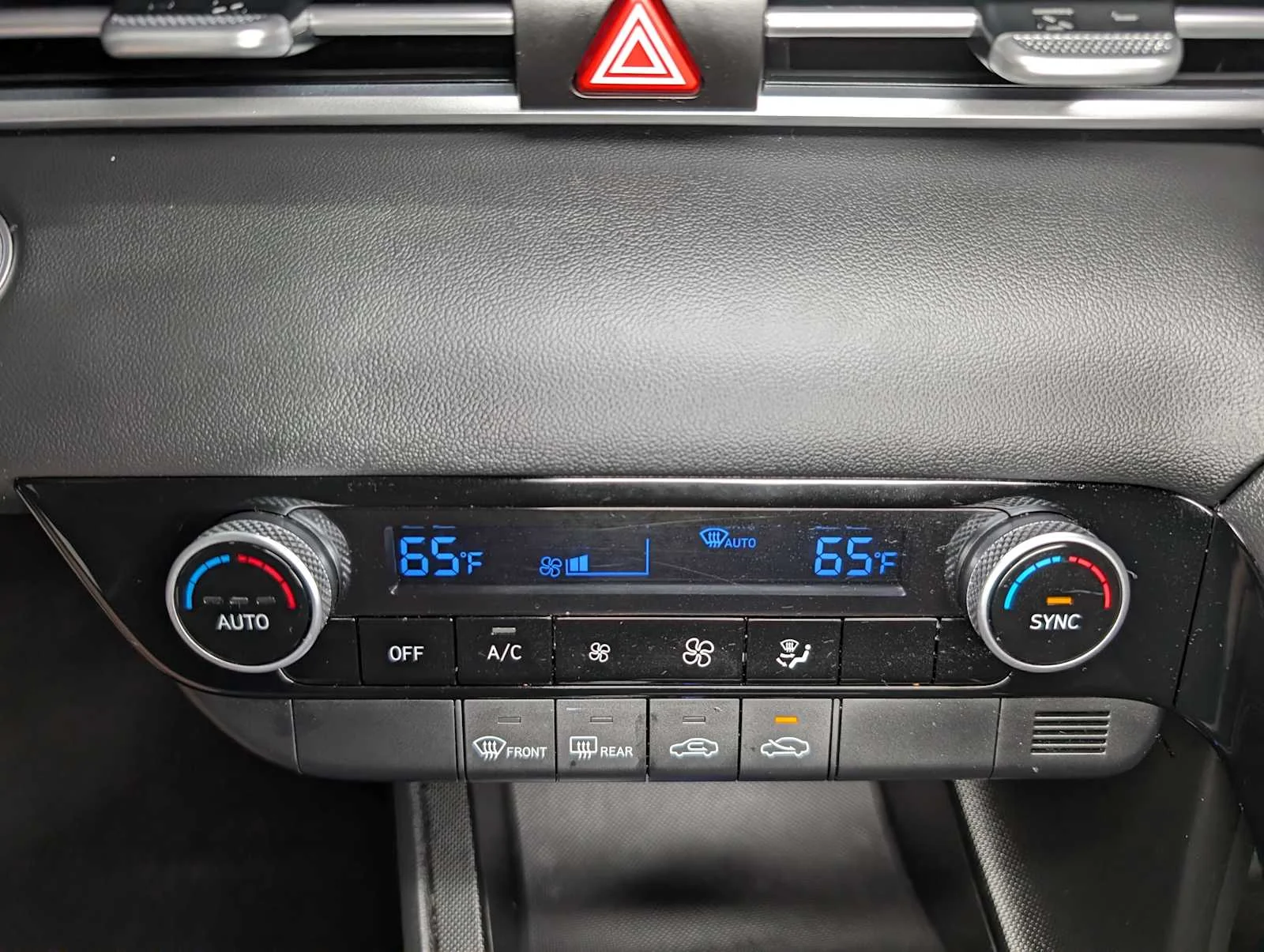 Used 2025 Fluid Metal Hyundai Blue image 29