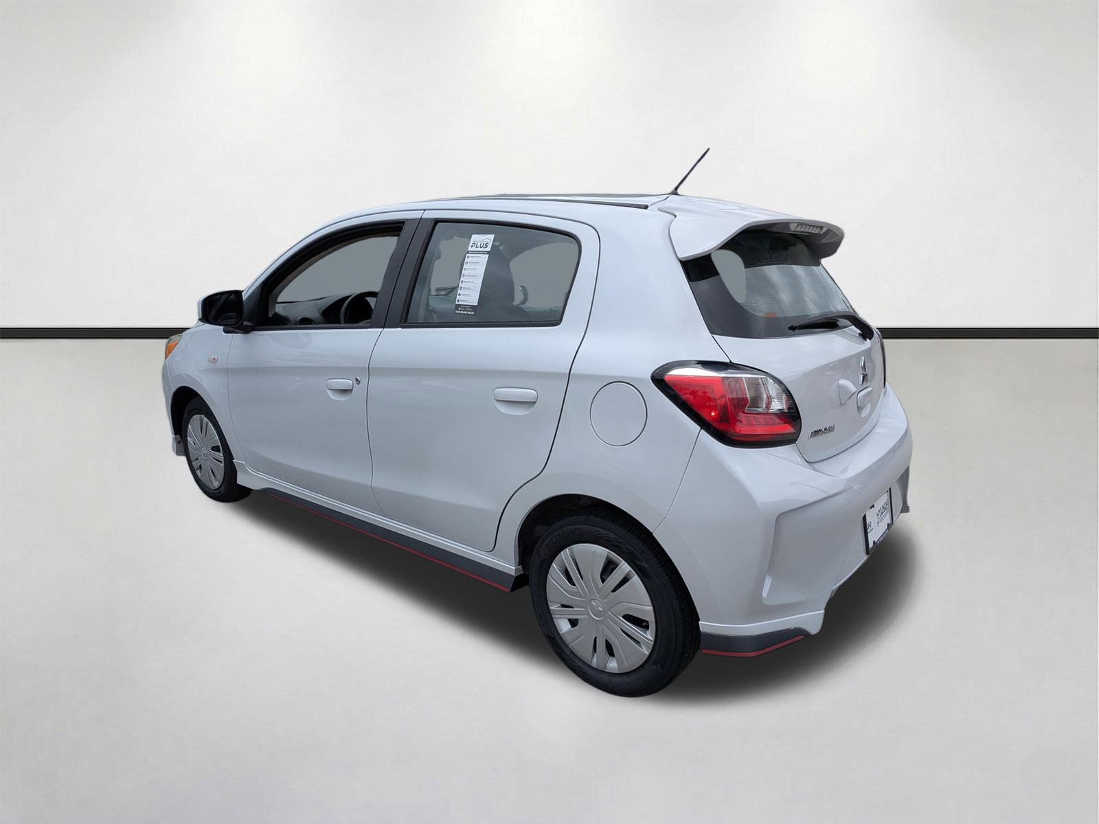 Used 2021 White Diamond Mitsubishi Carbonite Edition image 6