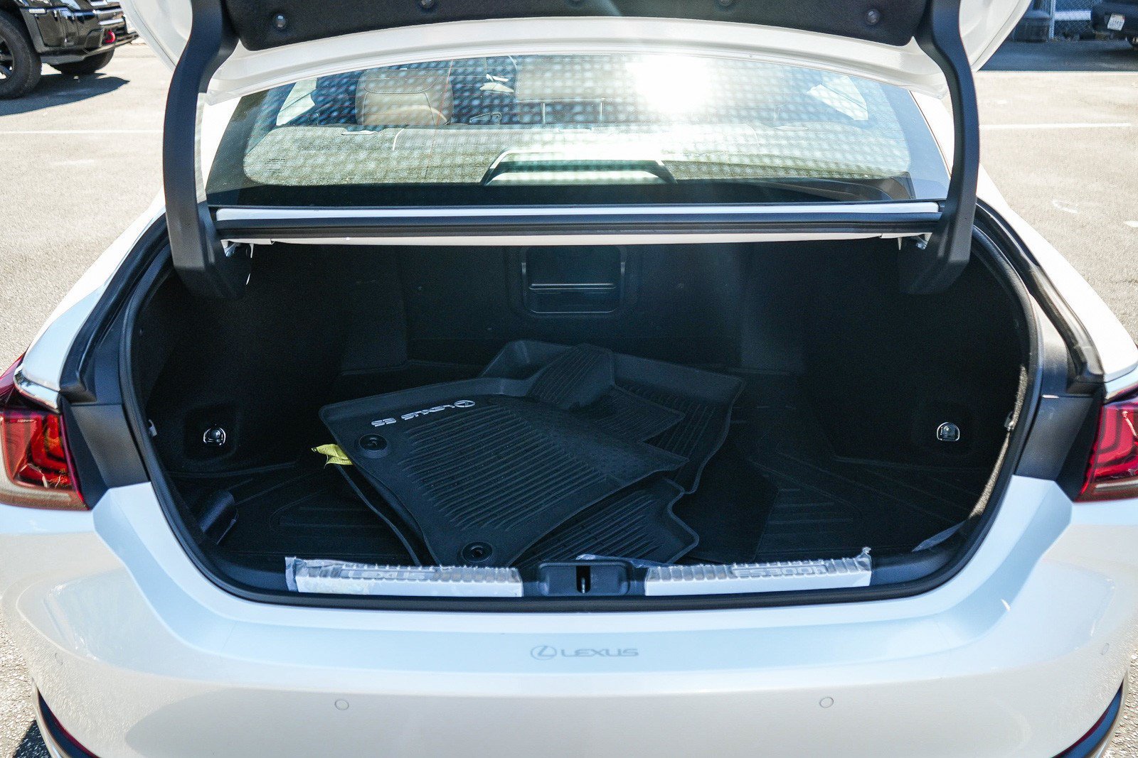 Certified Used 2025 Eminent White Pearl Lexus 300h image 24