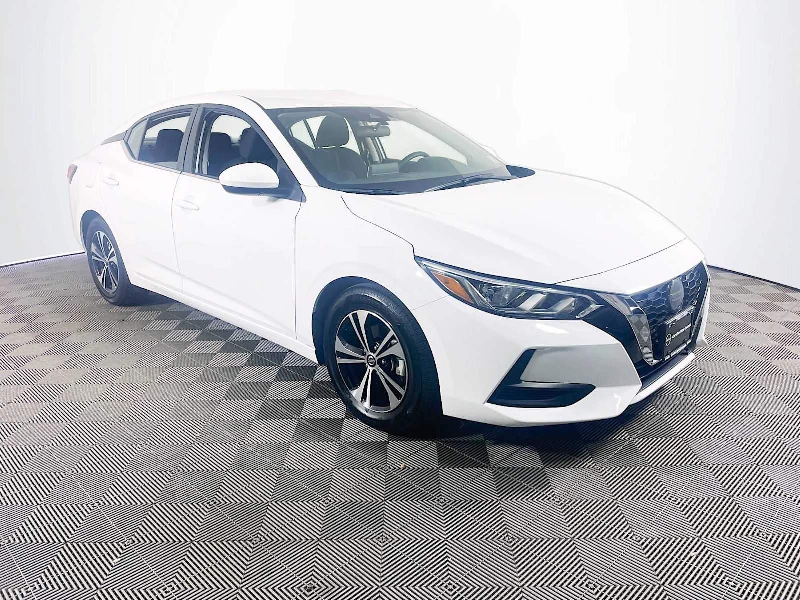 Certified Used 2023 Fresh Powder Nissan SV image 3