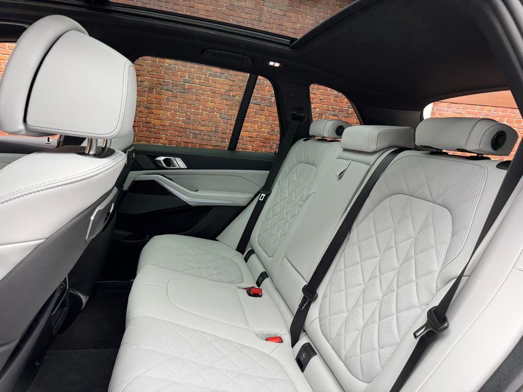 New 2026 Gray BMW xDrive50e image 27