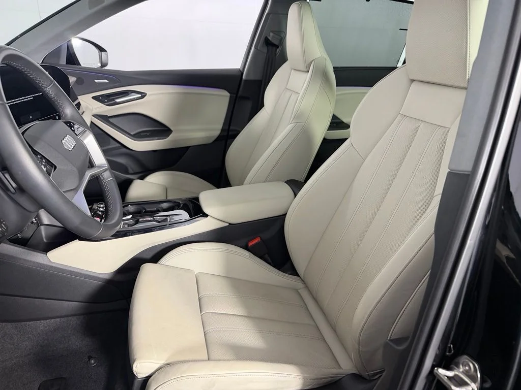 Used 2025 Black Audi Premium Plus image 23