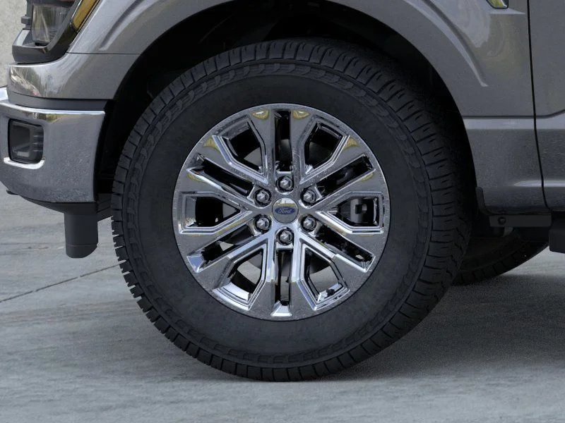New 2026 Carbonized Gray Metallic Ford XLT image 19