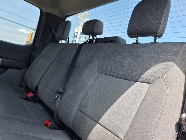 Used 2024 Agate Black Metallic Ford XLT image 26