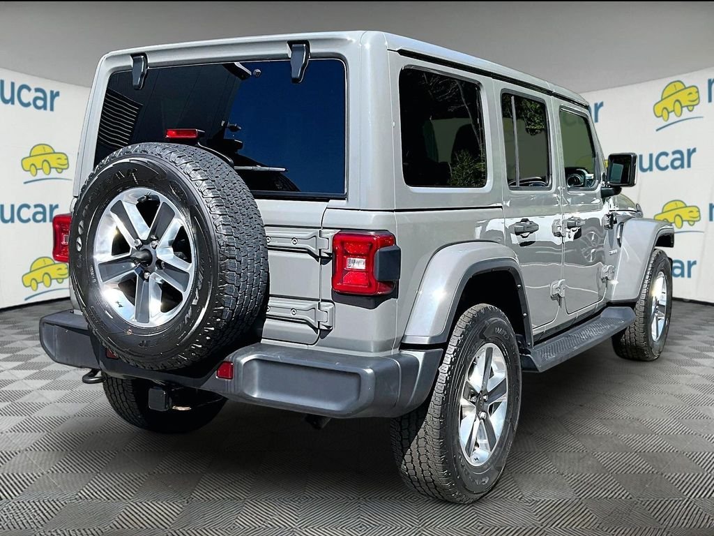 Used 2022 Gray Jeep Unlimited Sahara image 6