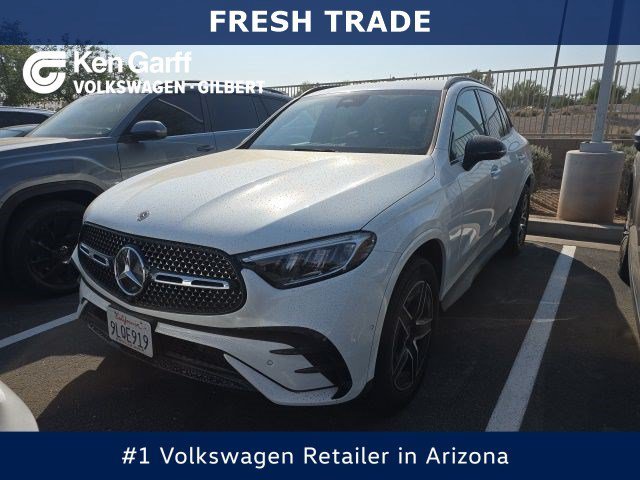 Used 2024 White Mercedes-Benz GLC 300 image 1