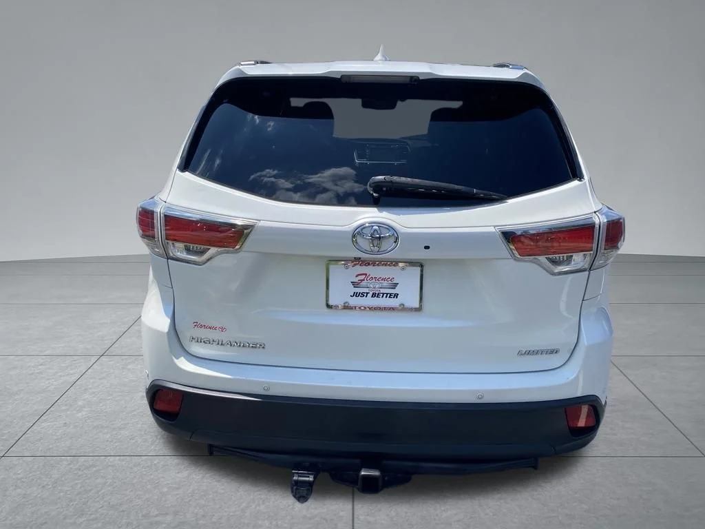 Used 2016 White Toyota Limited Platinum V6 image 14