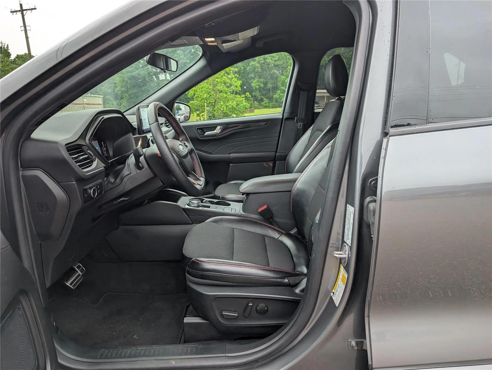 2024 Ford Escape ST-Line - Photo 11