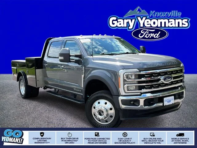 Used 2023 Gray Metallic Ford Lariat image 1