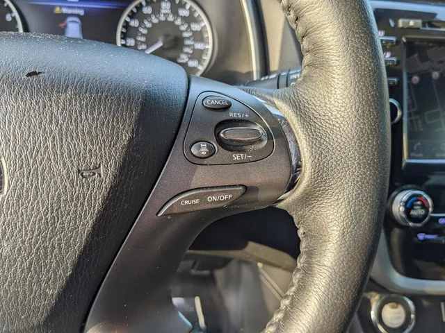 Certified Used 2020 Black Nissan SL image 30