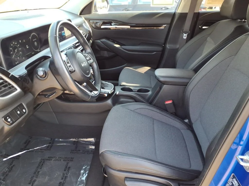 Certified Used 2024 Blue Kia S image 14