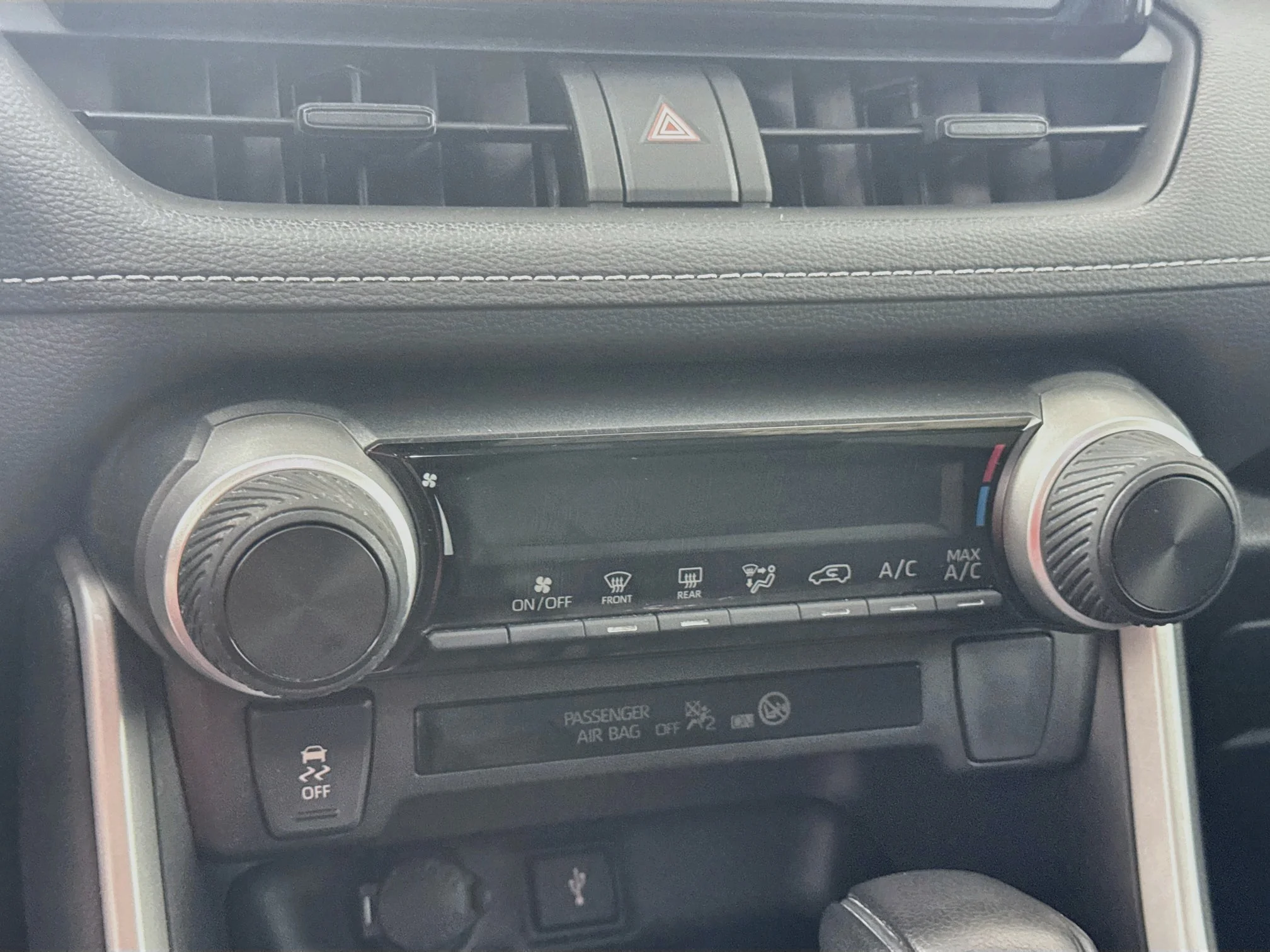 Certified Used 2022 White Toyota LE image 14