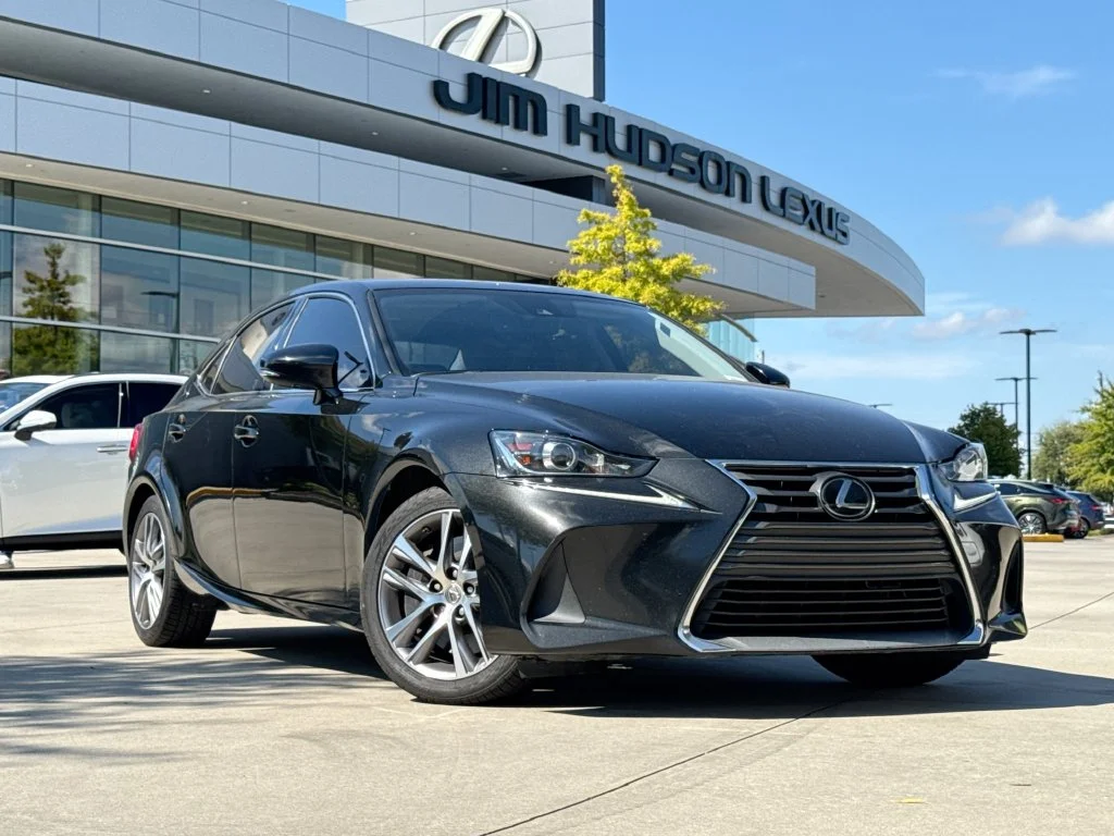 2019 Lexus IS