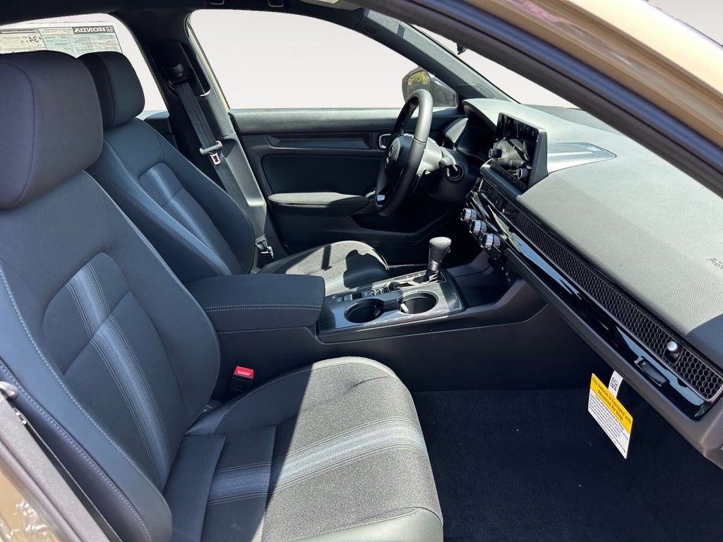 2025 Honda Civic Hatchback Sport - Photo 15