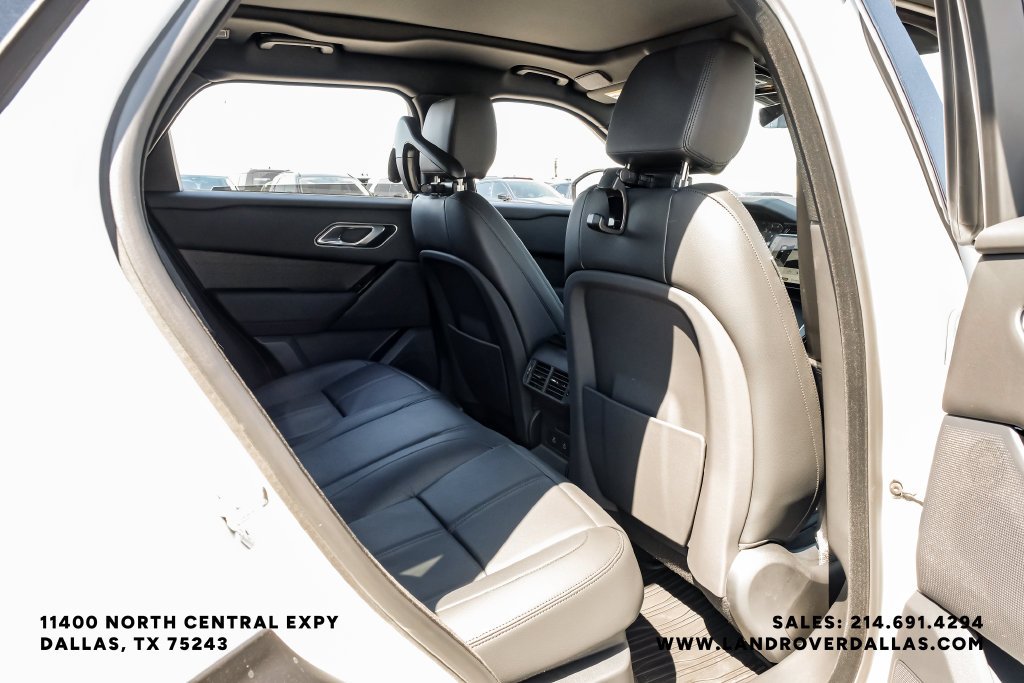 Certified Used 2026 Fuji White Land Rover Dynamic SE image 40
