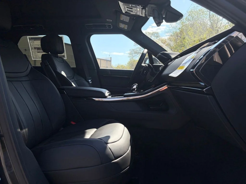 New 2026 Gray Land Rover Dynamic SE image 15