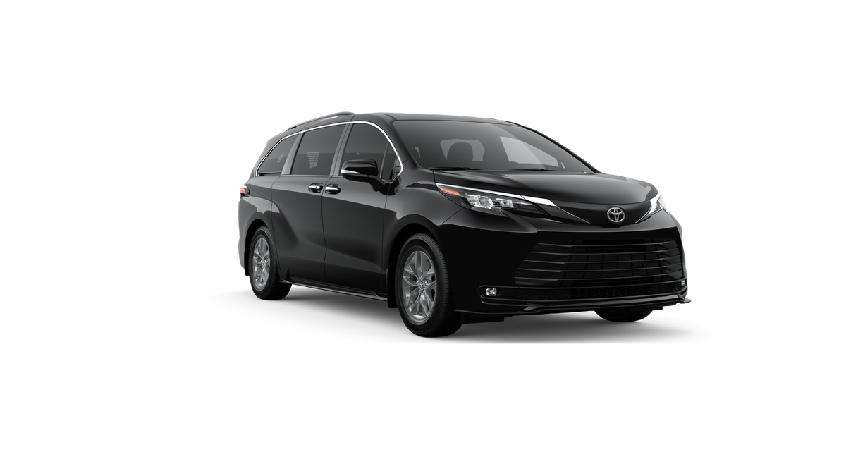 New 2026 Midnight Black Metallic Toyota XLE image 15