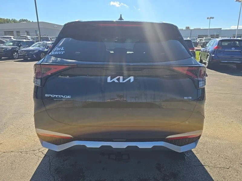 Used 2023 Black Kia EX image 6