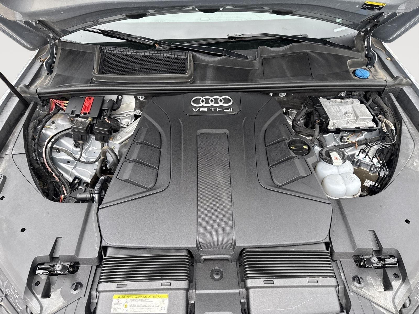 Used 2018 Florett Silver Metallic Audi Prestige image 9