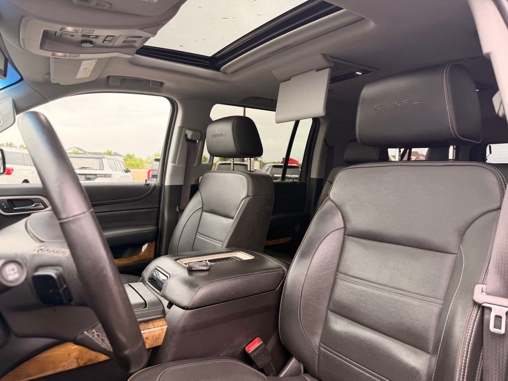 Used 2017 Black GMC Denali image 23