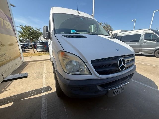 Used 2013 White Mercedes-Benz Cargo 144 WB image 6