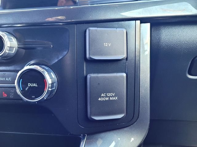Used 2022  Ford XLT image 19