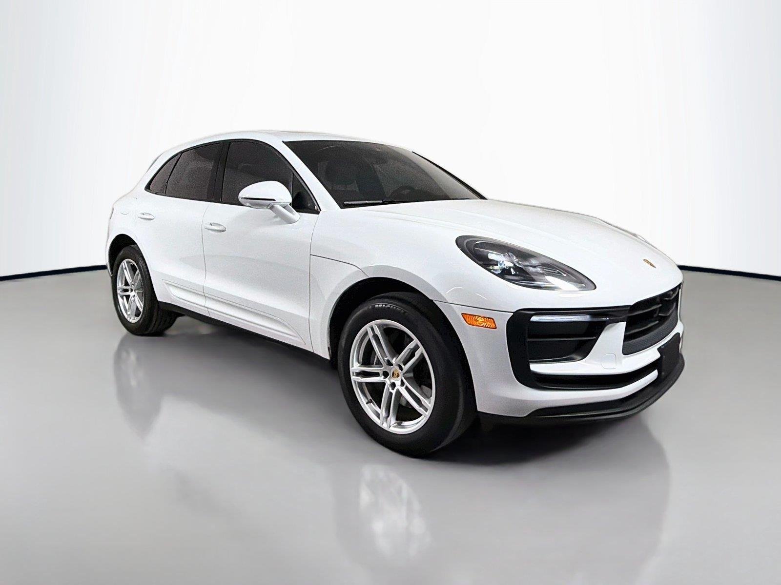 Certified Used 2023 Carrara White Metallic Porsche  image 9