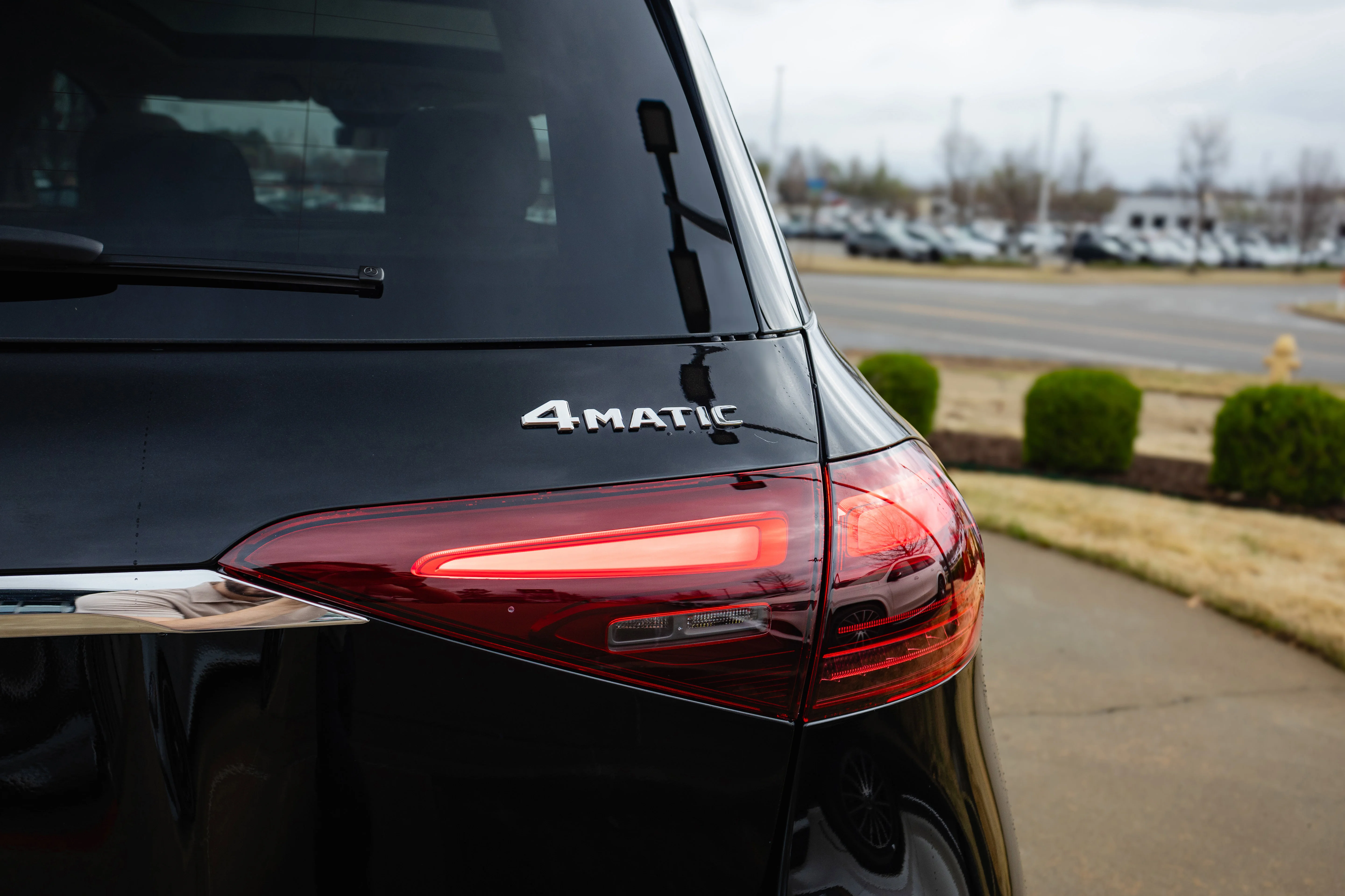 Used 2026 Obsidian Black Mercedes-Benz GLE 450 image 10