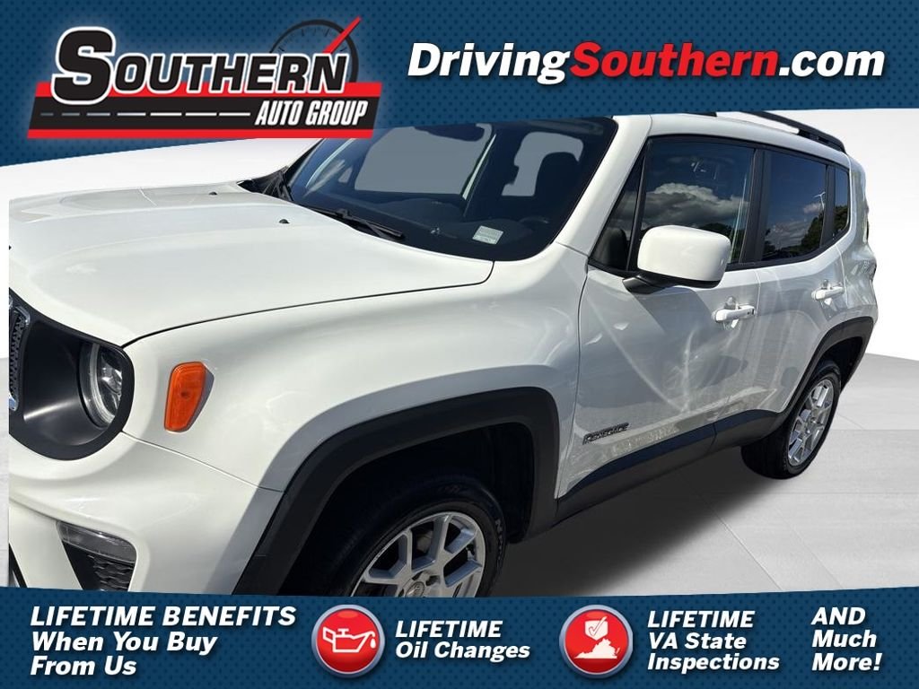 Used 2019 White Jeep Latitude image 1